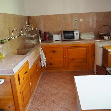 орбелус Konukevi *